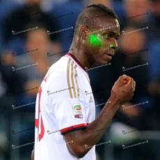 Balotelli Mario laser_0528
