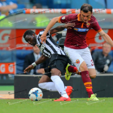 Asamoah-Torosidis_7803