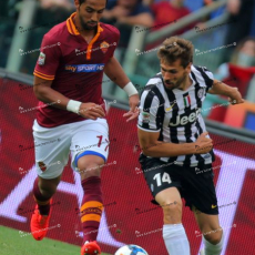 Benatia-Llorente_7642