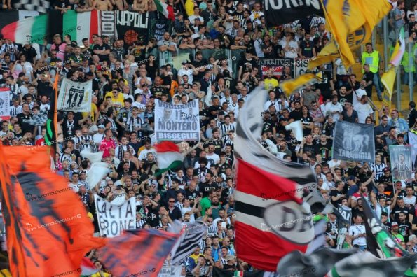 Tifosi_Juventus_9254